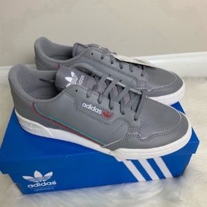 Adidas Continental Youth Size 6 New